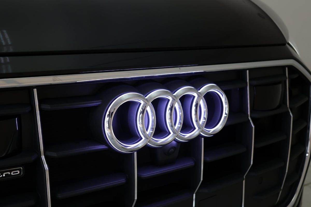 2023 Audi Q8 Prestige photo 50