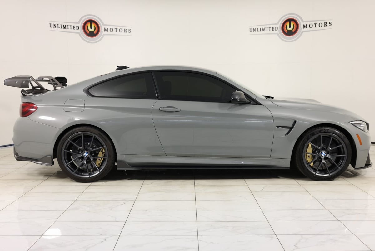 2019 Bmw M4 CS photo 2