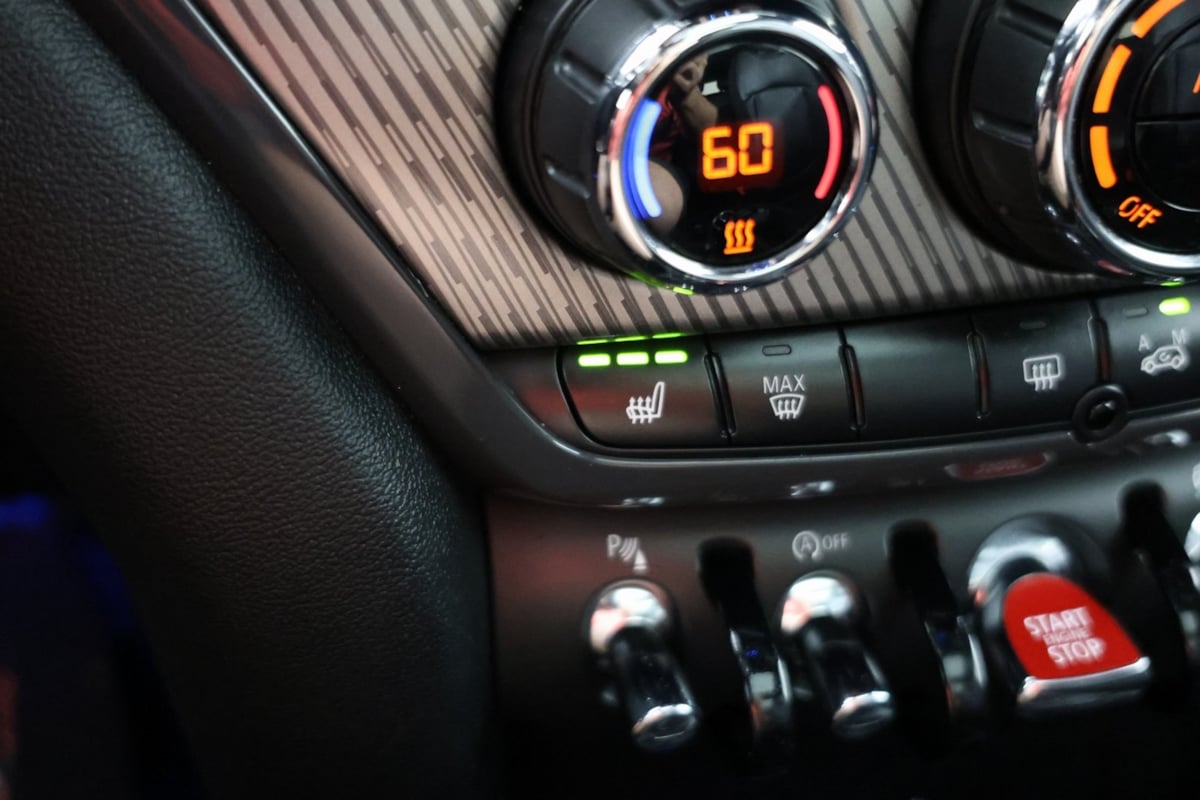 2023 Mini Countryman S Iconic photo 4