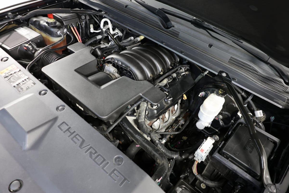 2019 Chevrolet Suburban Premier photo 32