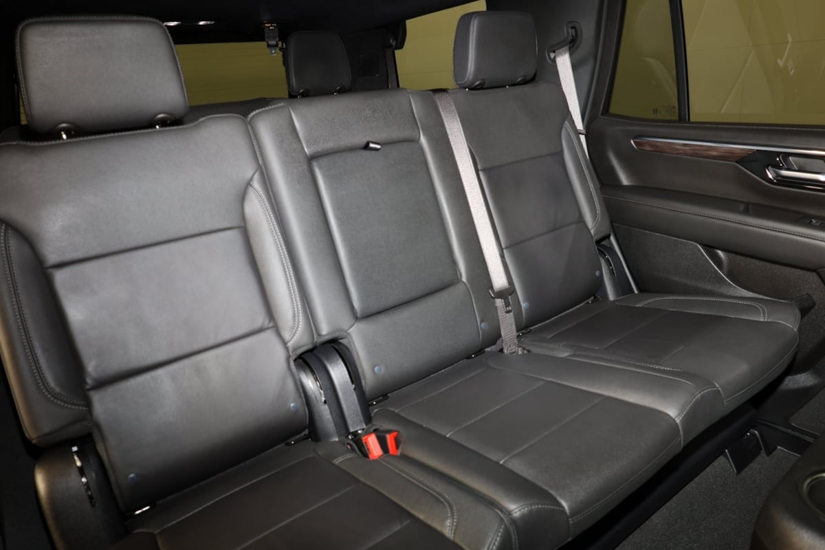 2025 Chevrolet Tahoe Z71 photo 28