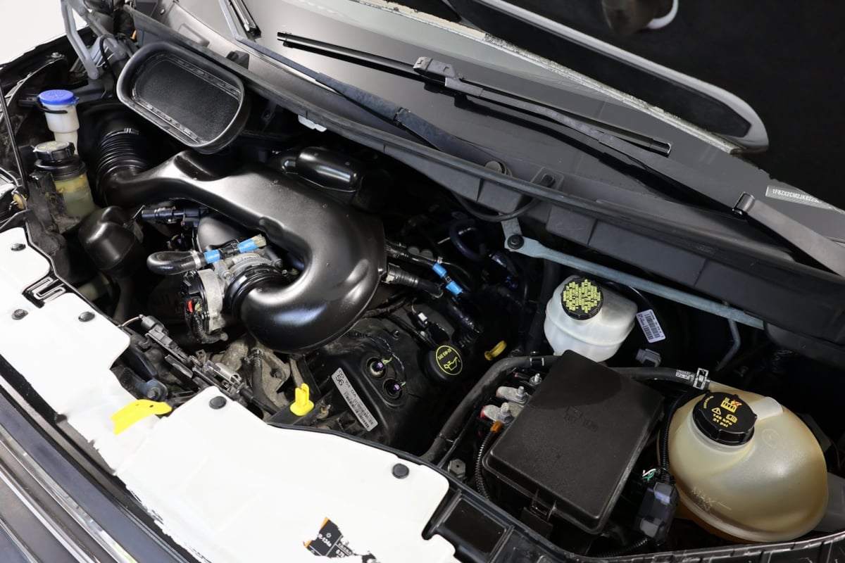 2018 Ford Transit Passenger XL photo 30