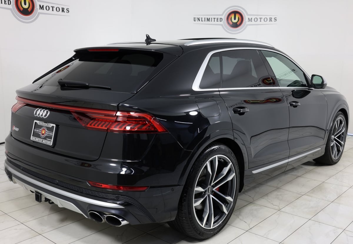 2022 Audi SQ8 Premium Plus photo 3
