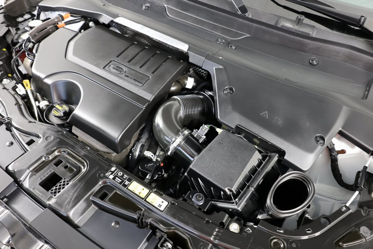 2024 Land Rover Discovery Sport S photo 27