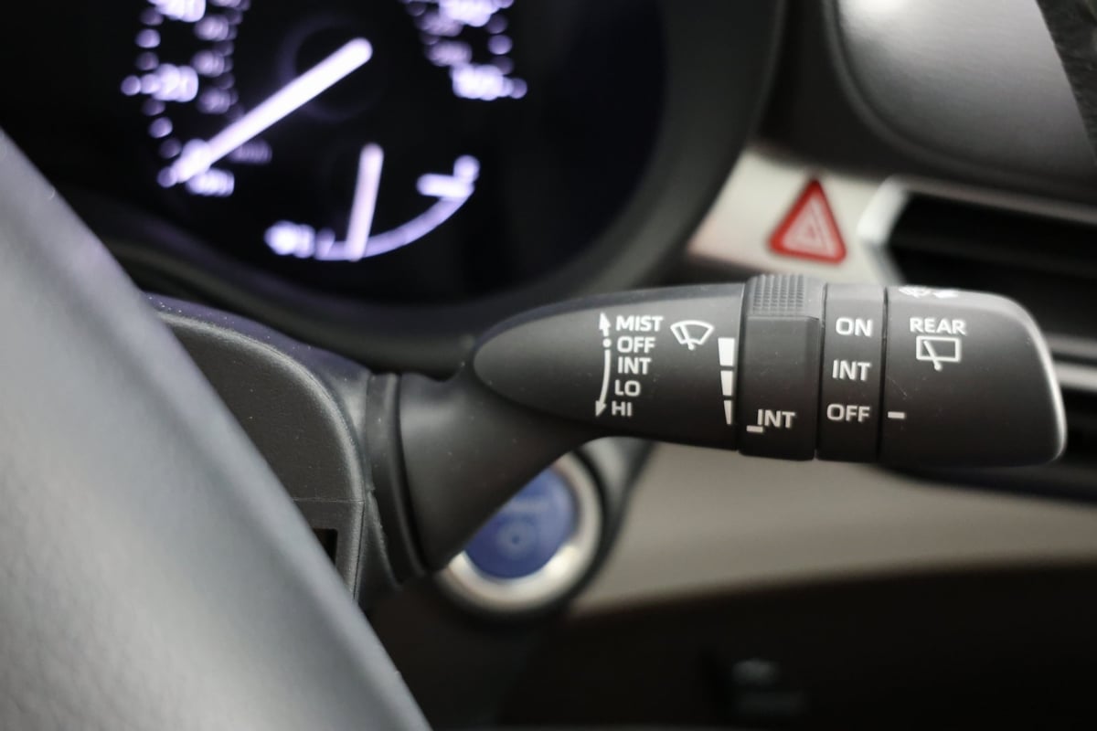 2023 Toyota Sienna XLE photo 25