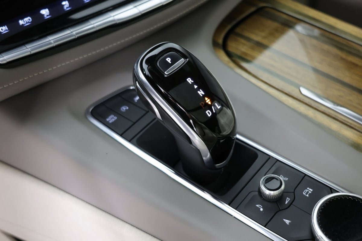 2021 Cadillac Escalade ESV Premium Luxury Platinum photo 3