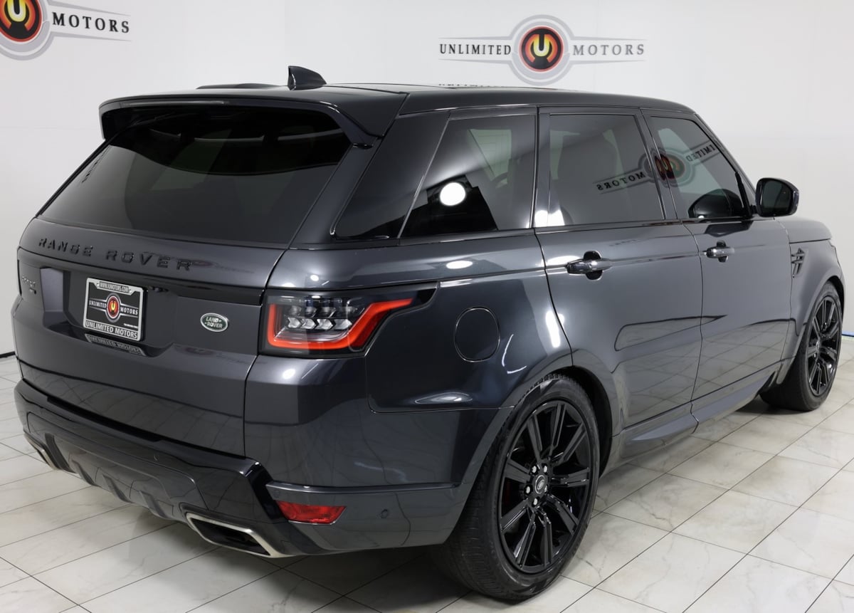 2022 Land Rover Range Rover Sport HST photo 3