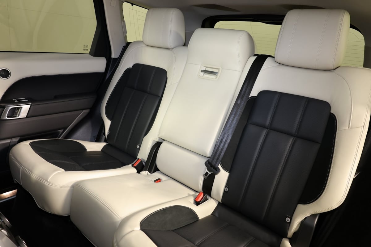2022 Land Rover Range Rover Sport HST photo 10