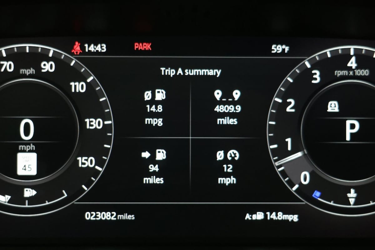 2022 Land Rover Range Rover Sport HST photo 11