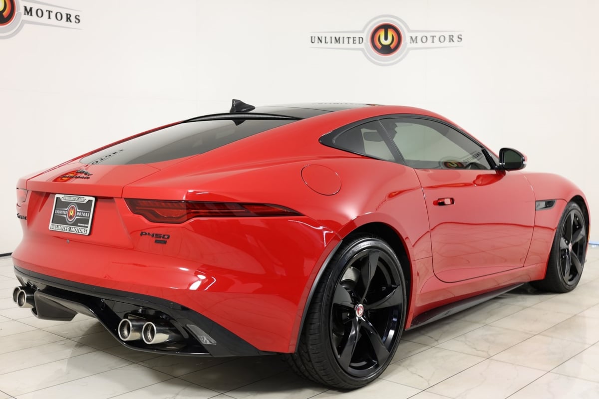 2022 Jaguar F-TYPE P450 R-Dynamic photo 3