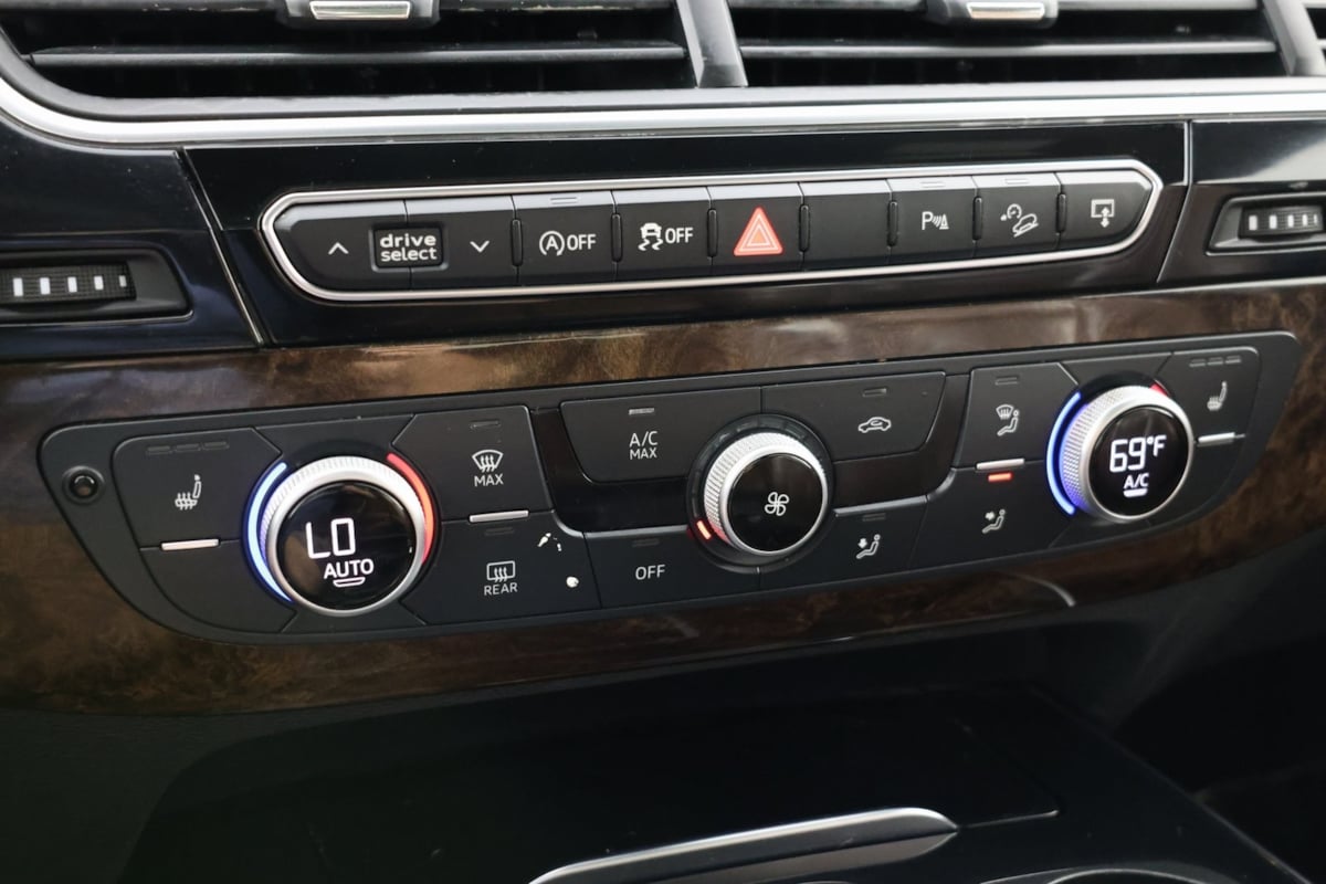 2017 Audi Q7 Premium Plus photo 26