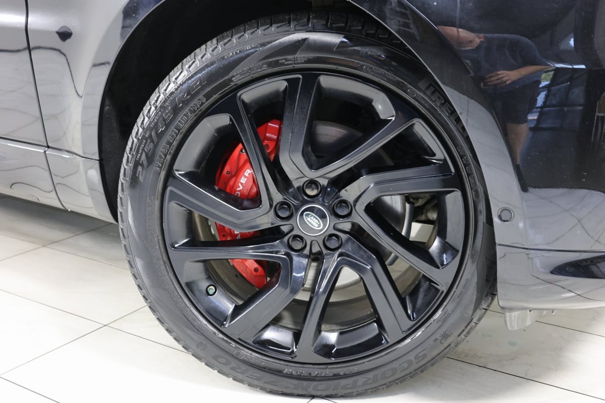 2021 Land Rover Range Rover Sport HSE Silver Edition photo 13