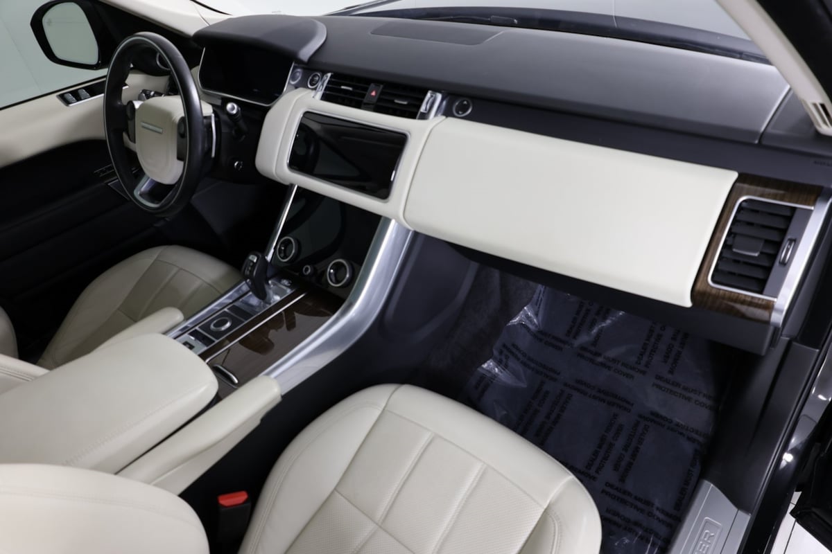 2021 Land Rover Range Rover Sport HSE Silver Edition photo 26