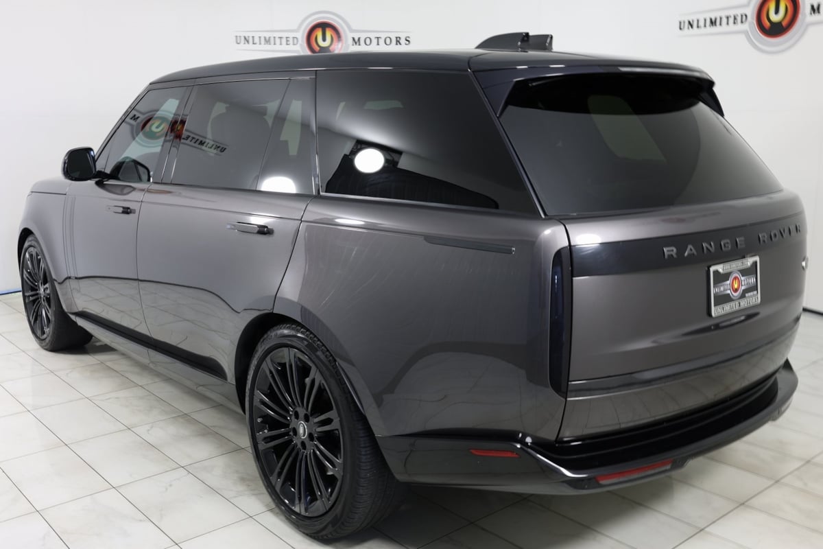 2022 Land Rover Range Rover First Edition photo 3