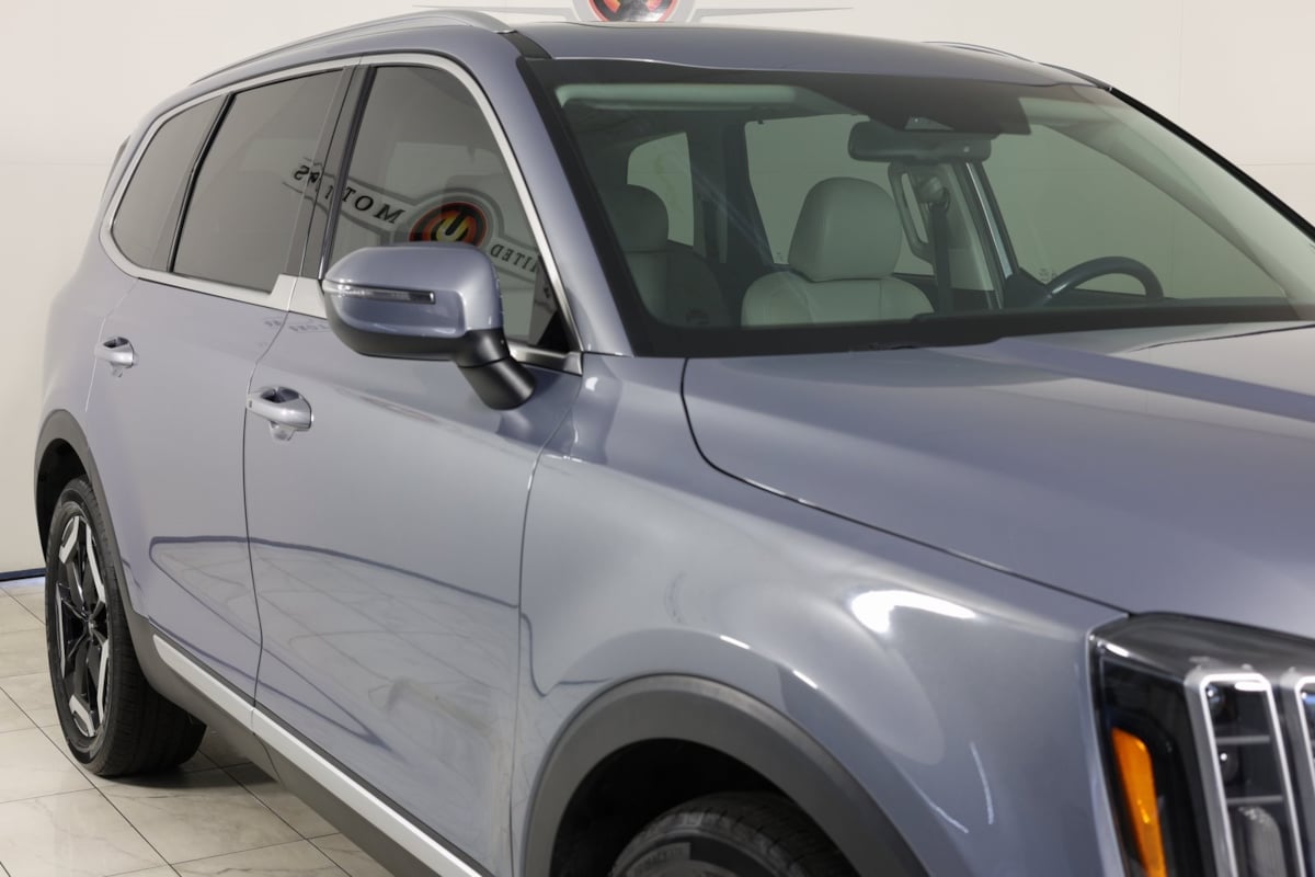 2023 Kia Telluride EX photo 31