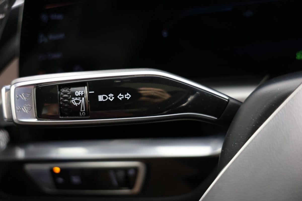 2024 Cadillac Lyriq Luxury photo 19