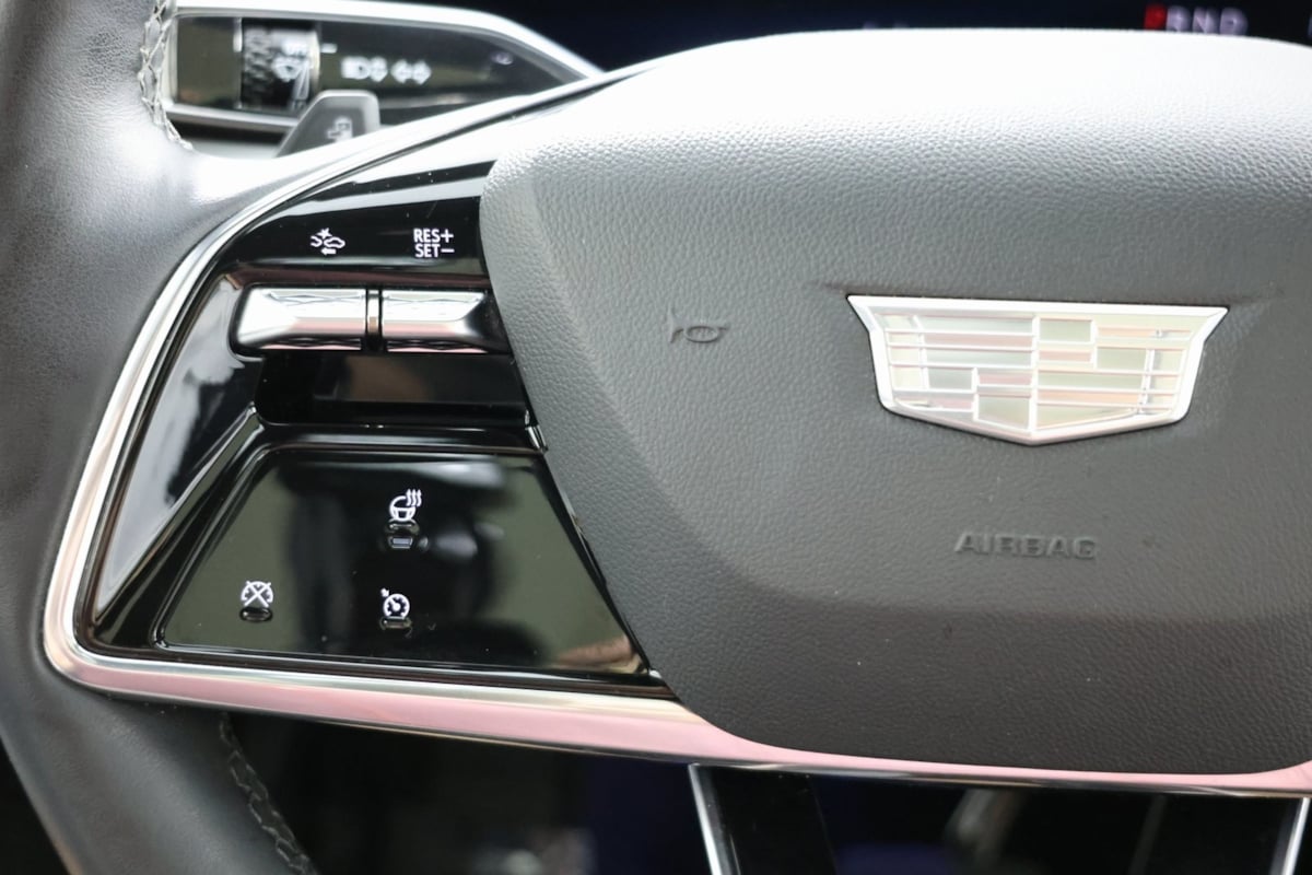 2024 Cadillac Lyriq Luxury photo 20