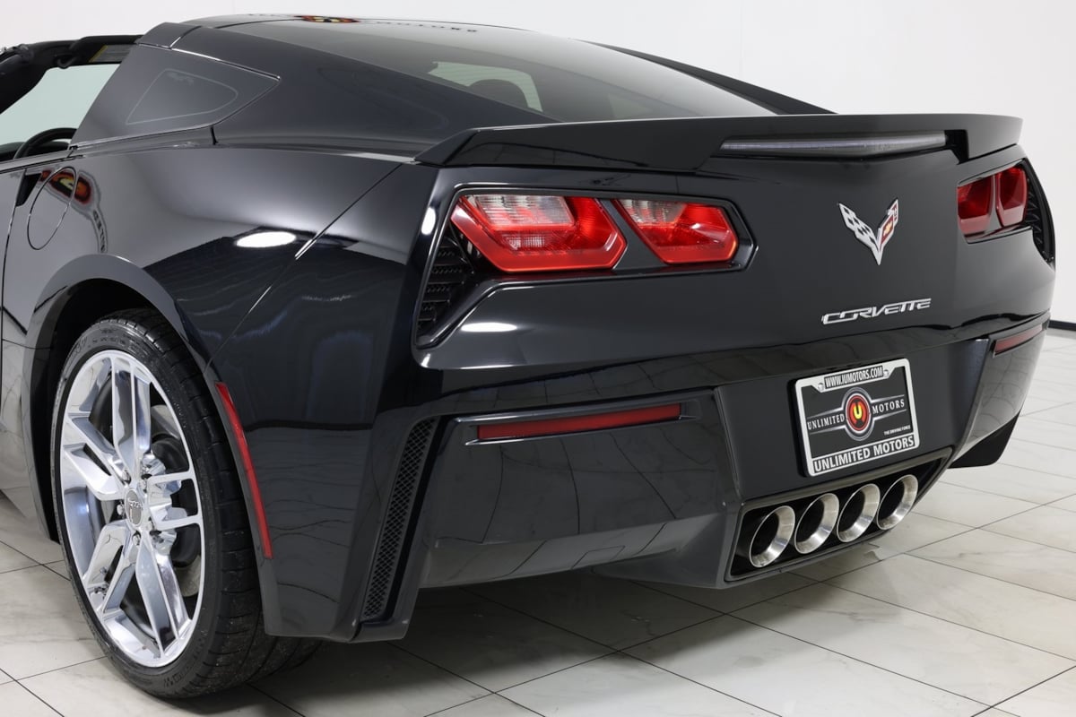 2015 Chevrolet Corvette Stingray 1LT photo 41