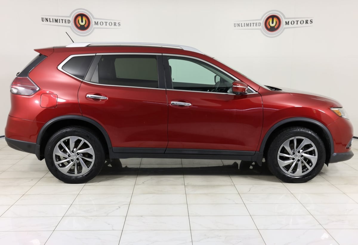 2015 Nissan Rogue SL photo 2