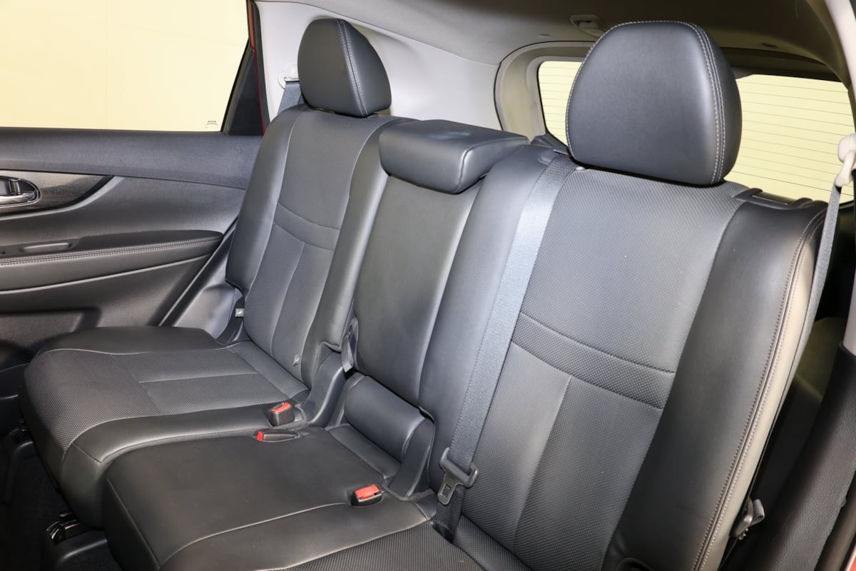 2015 Nissan Rogue SL photo 8