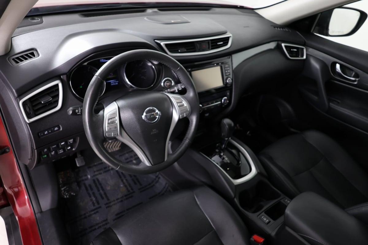 2015 Nissan Rogue SL photo 17