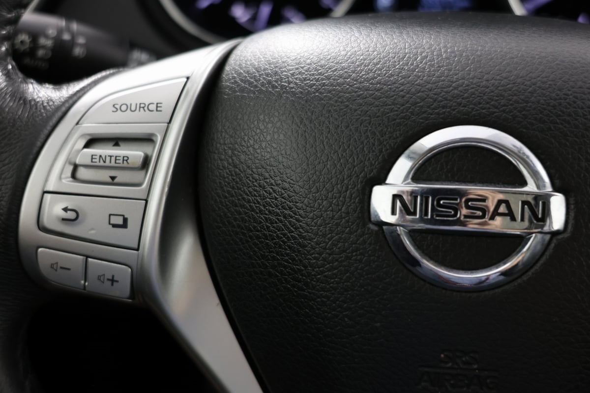 2015 Nissan Rogue SL photo 22