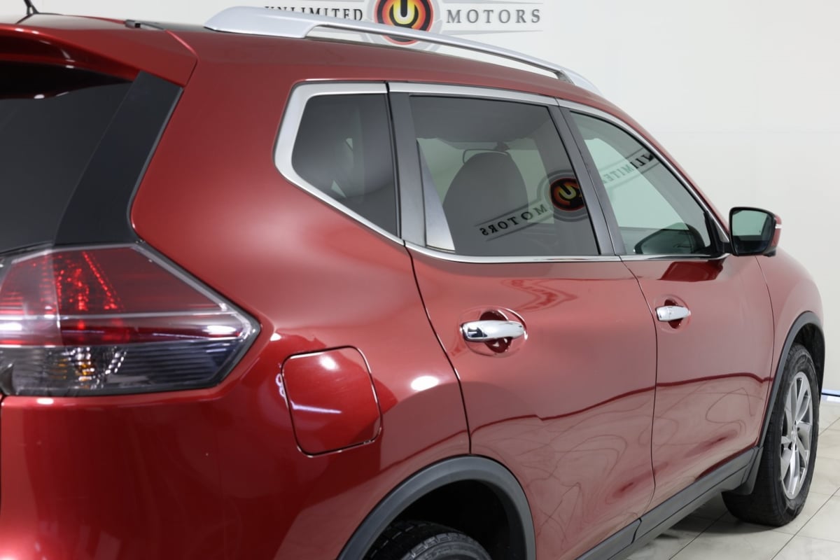 2015 Nissan Rogue SL photo 36