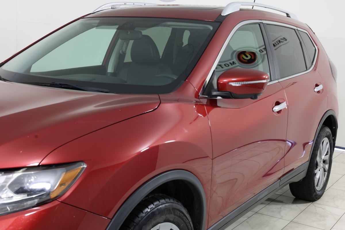 2015 Nissan Rogue SL photo 40