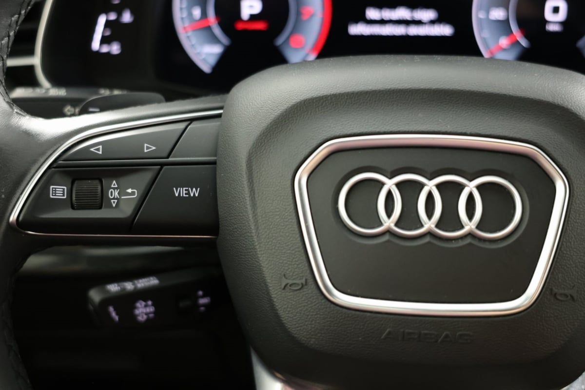 2022 Audi Q7 Prestige photo 25
