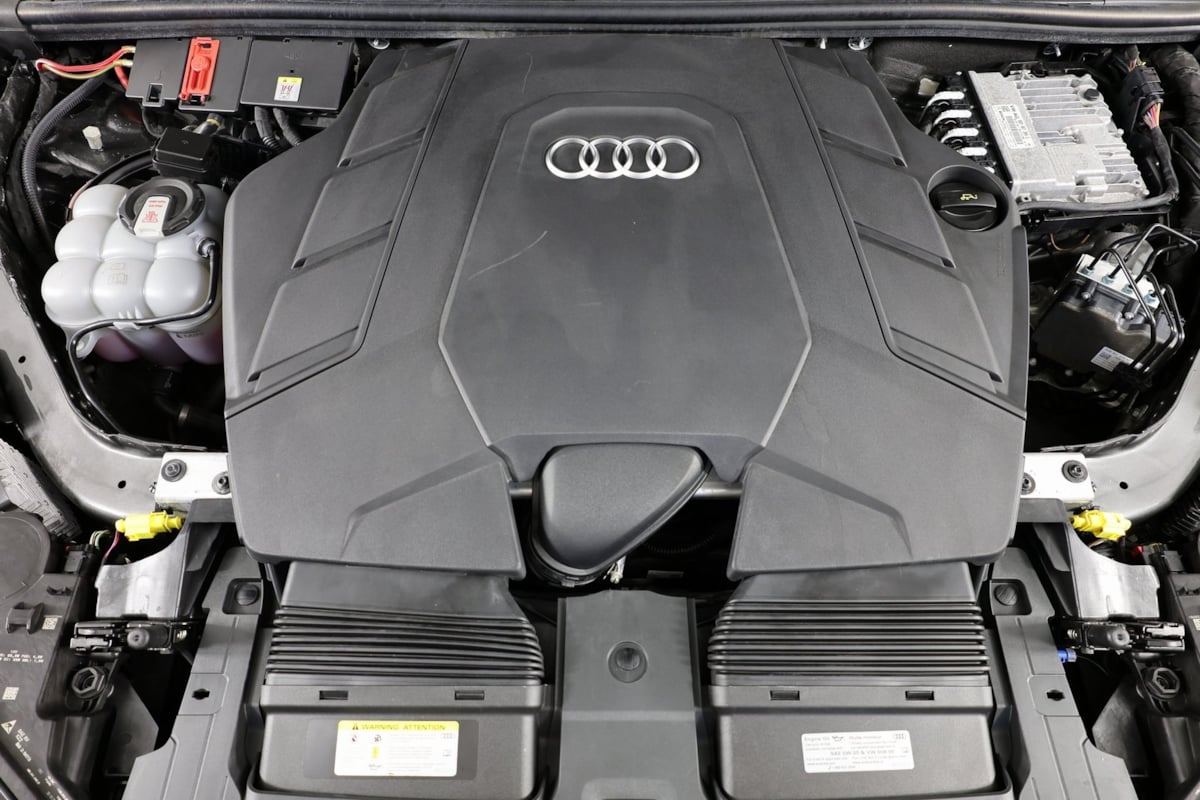 2022 Audi Q7 Prestige photo 29