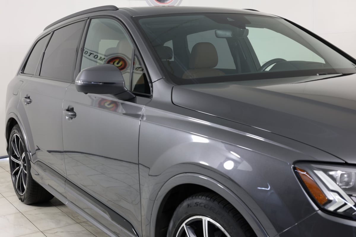 2022 Audi Q7 Prestige photo 32