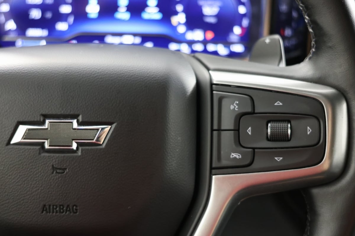 2024 Chevrolet Silverado 1500 RST photo 21