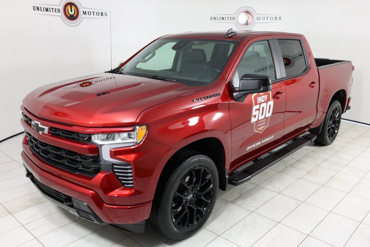 2024 Chevrolet Silverado 1500 RST photo 28