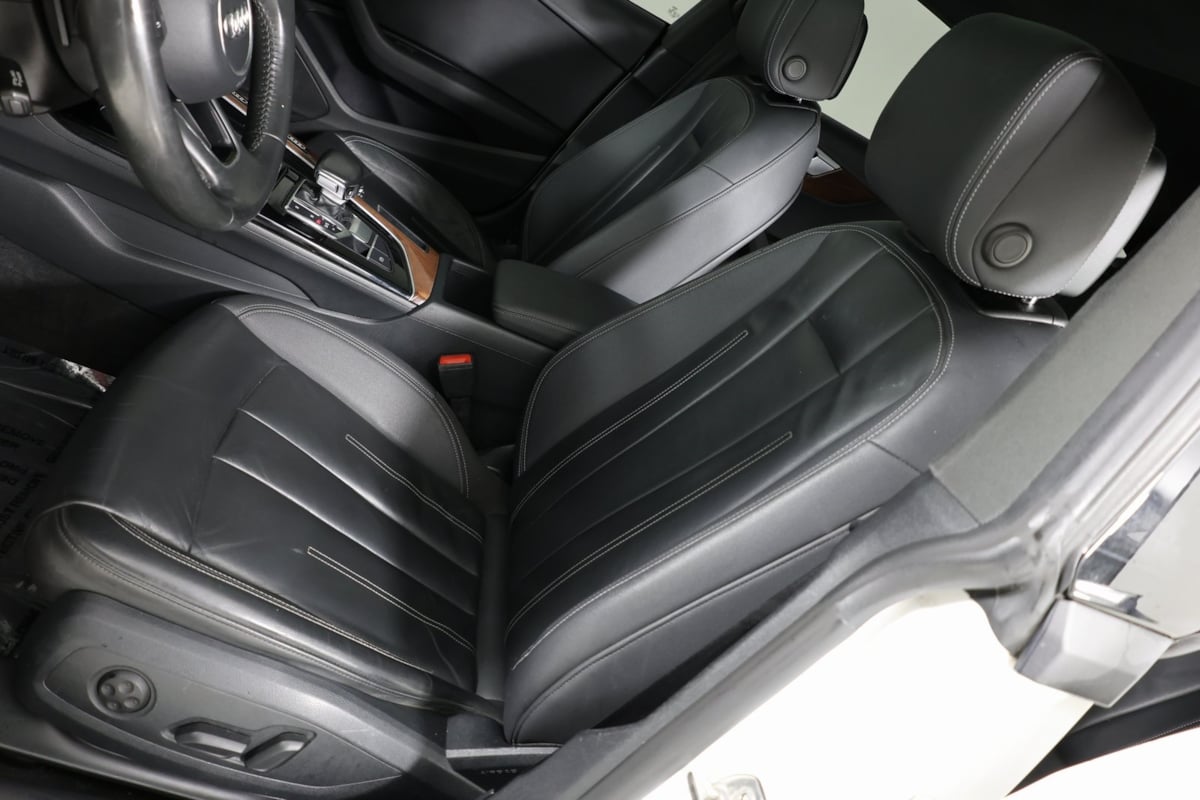 2020 Audi A5 Quattro Premium photo 5