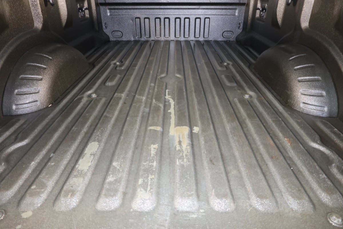 2022 Ford F-350 Lariat photo 18