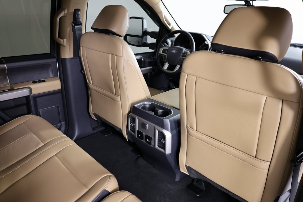 2022 Ford F-350 Lariat photo 37