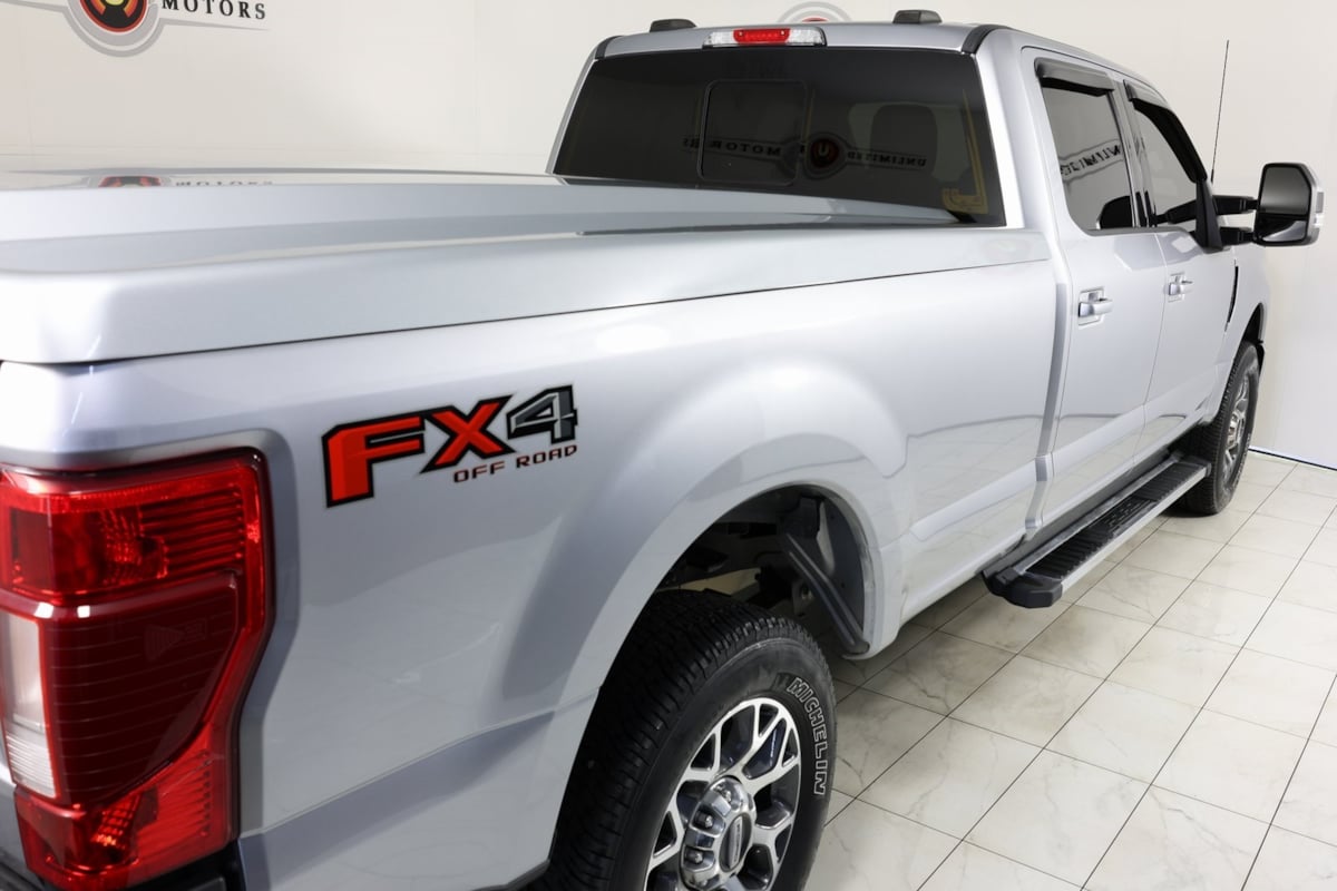 2022 Ford F-350 Lariat photo 39