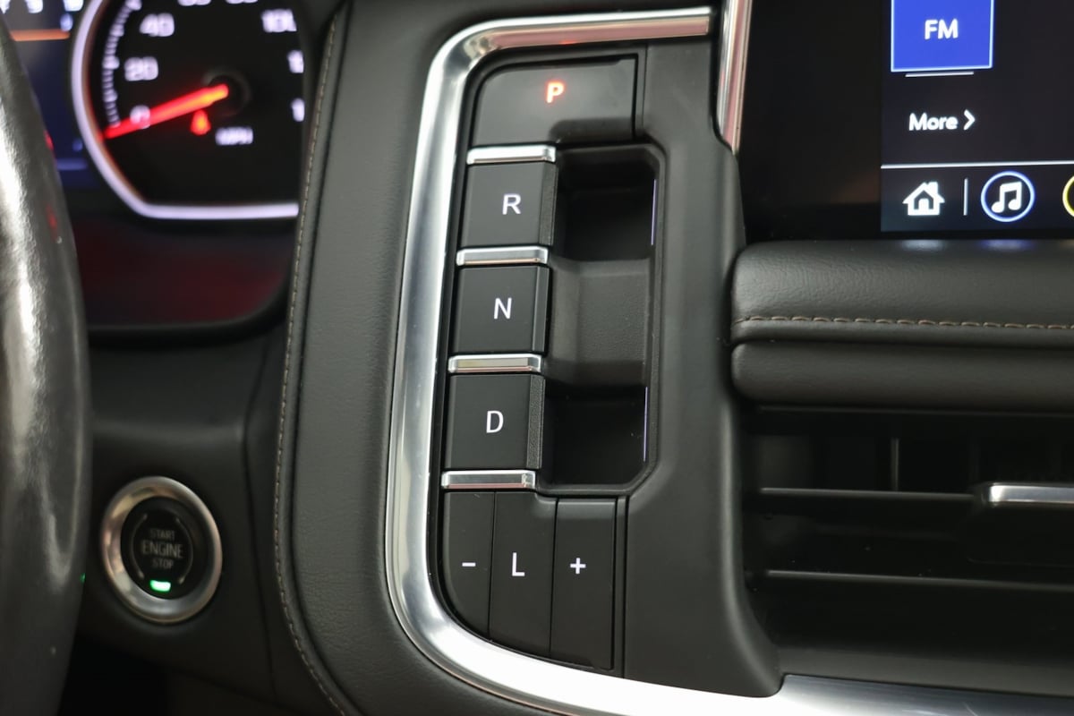 2021 Chevrolet Suburban High Country photo 5