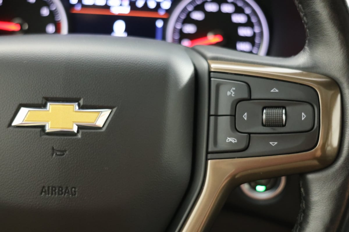 2021 Chevrolet Suburban High Country photo 26