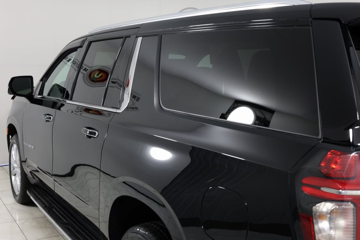 2021 Chevrolet Suburban High Country photo 46