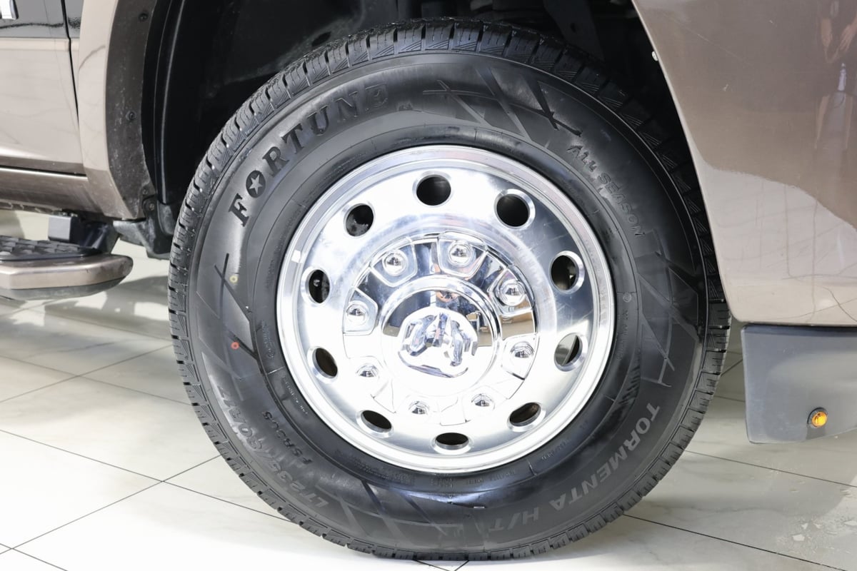 2022 Ram 3500 Longhorn photo 11