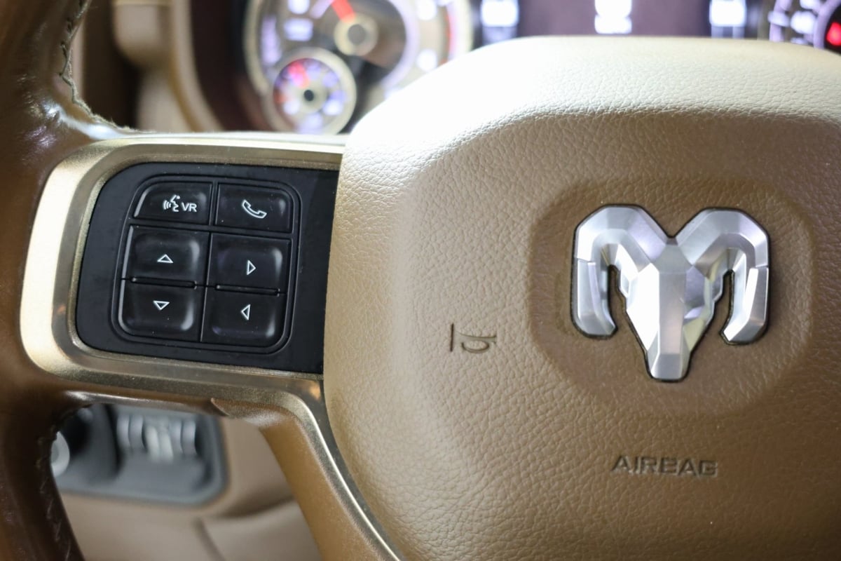 2022 Ram 3500 Longhorn photo 23