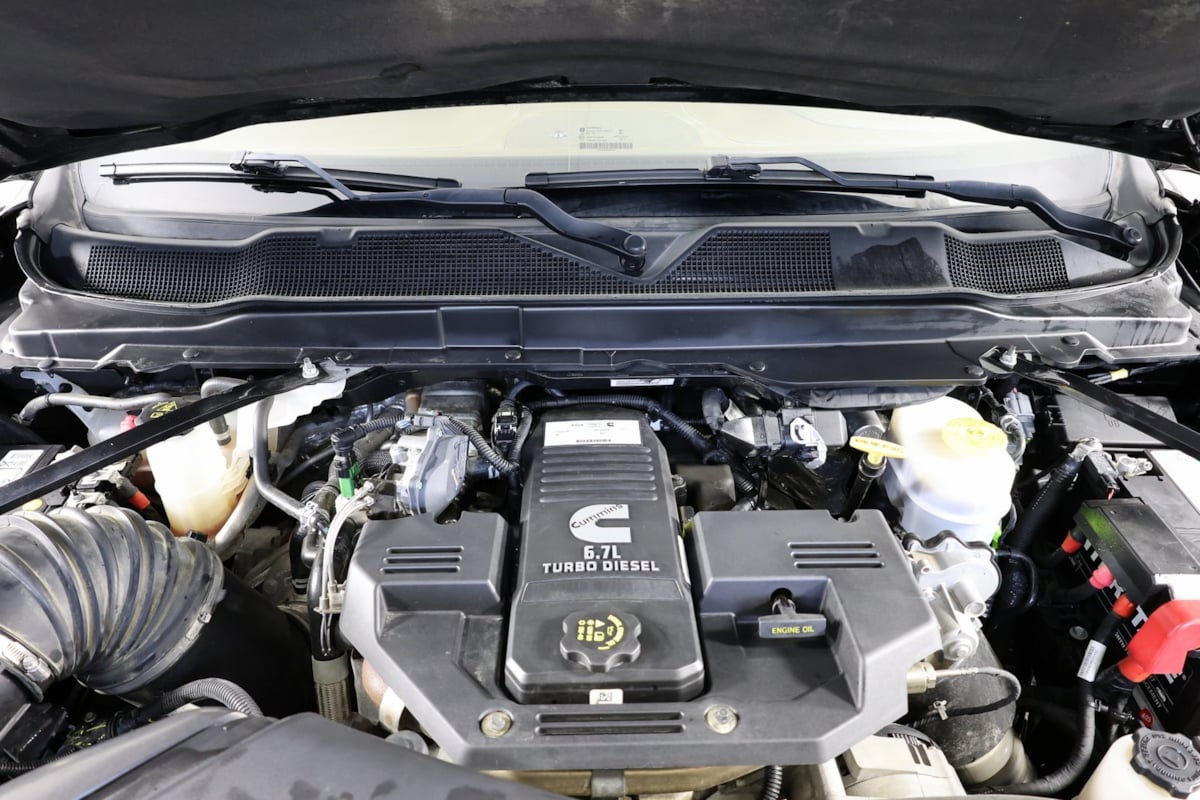 2022 Ram 3500 Longhorn photo 29