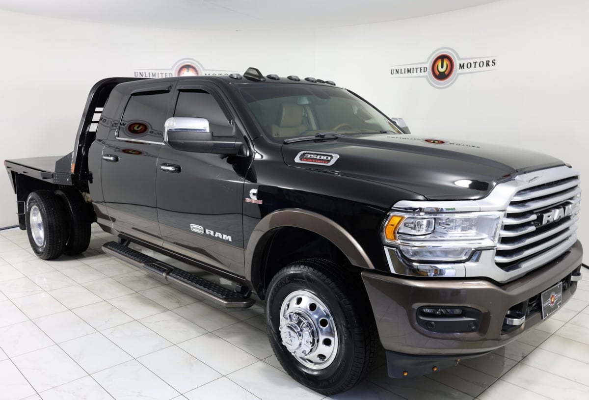 2022 Ram 3500 Longhorn photo 32