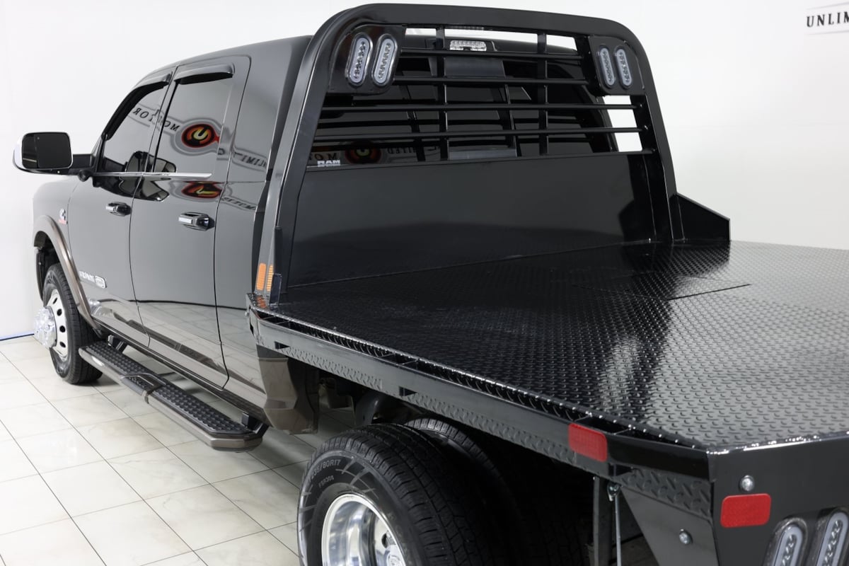 2022 Ram 3500 Longhorn photo 38