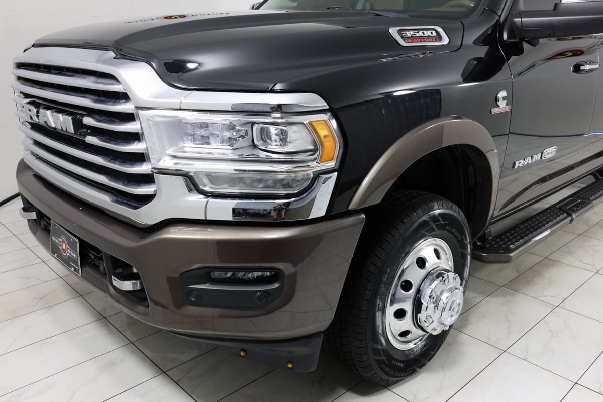 2022 Ram 3500 Longhorn photo 39
