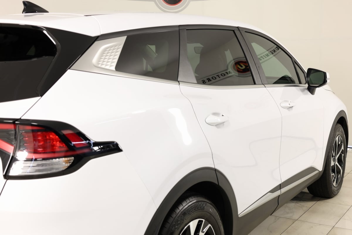 2023 Kia Sportage EX photo 32