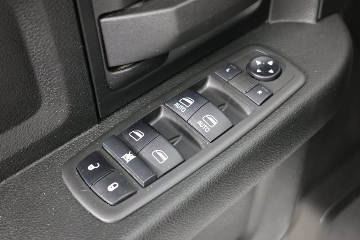 2022 Ram 2500 Tradesman photo 16