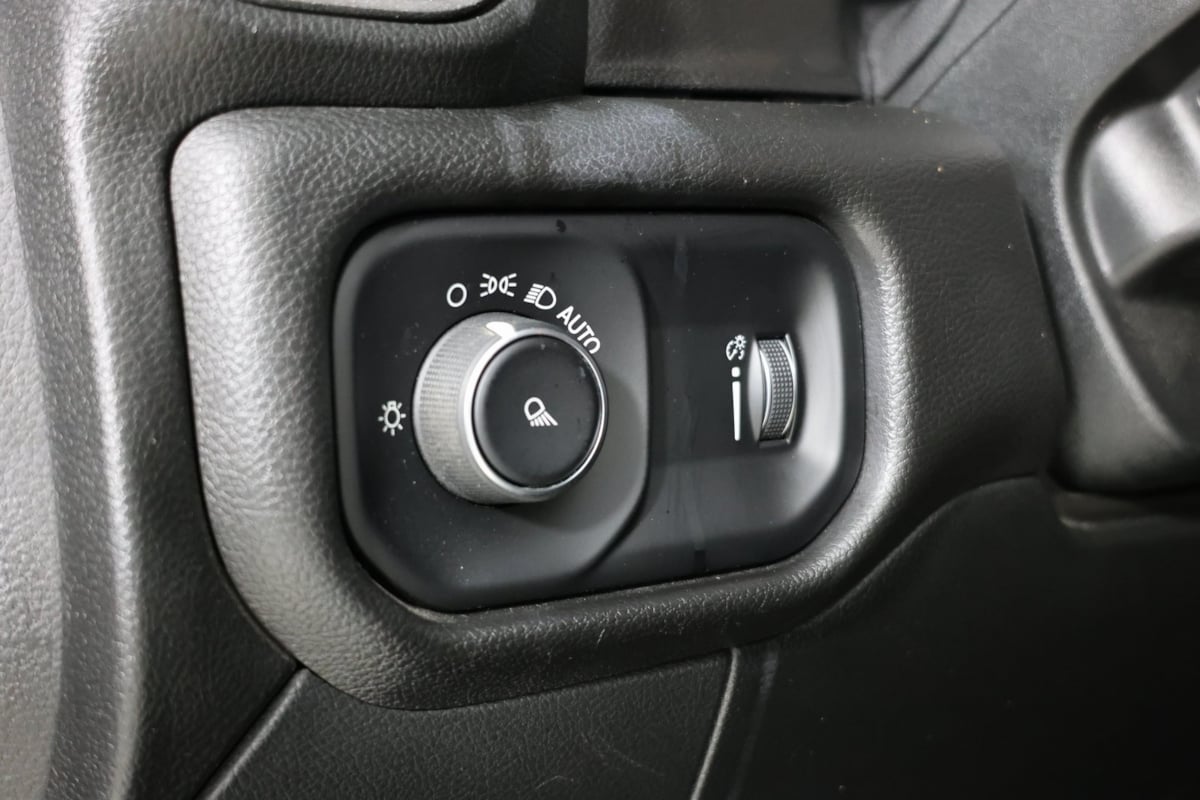 2022 Ram 2500 Tradesman photo 17