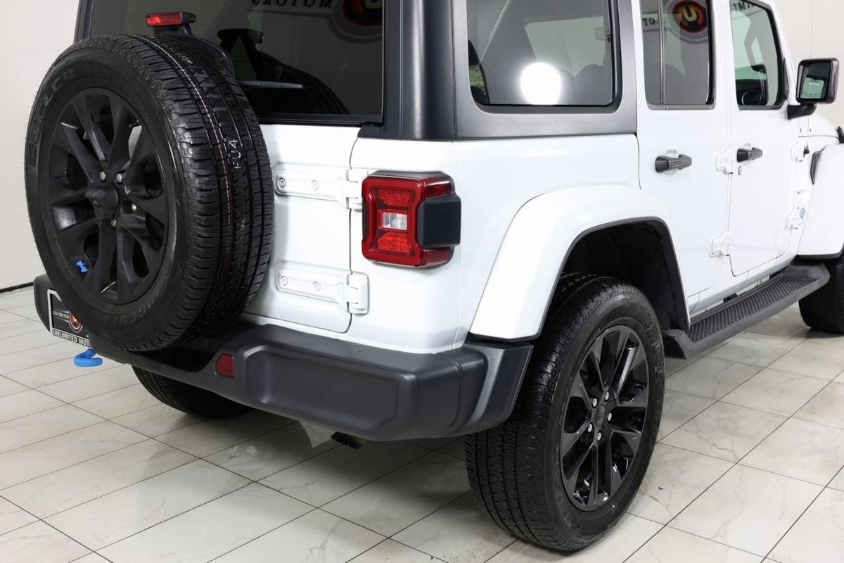 2023 Jeep Wrangler 4xe Sahara photo 34